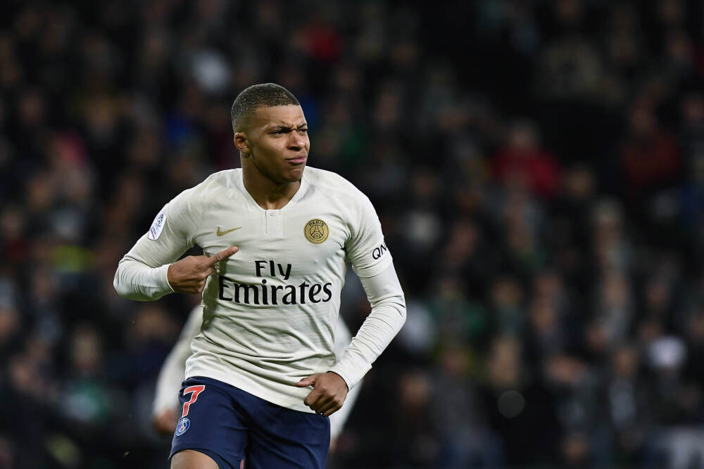 海斯：祖巴茨绝对是联盟最被低估的大个子之一 他是顶级篮板手